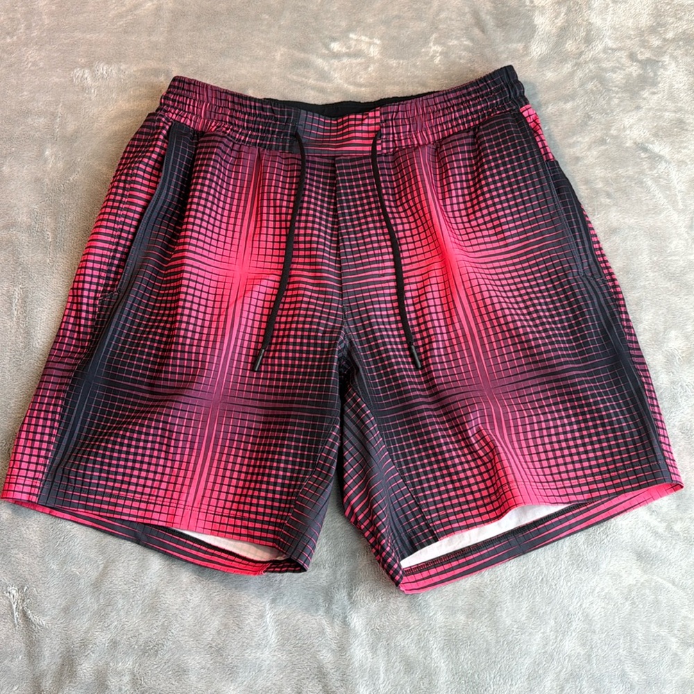 Lululemon Channel Cross Swim Short Size Medium